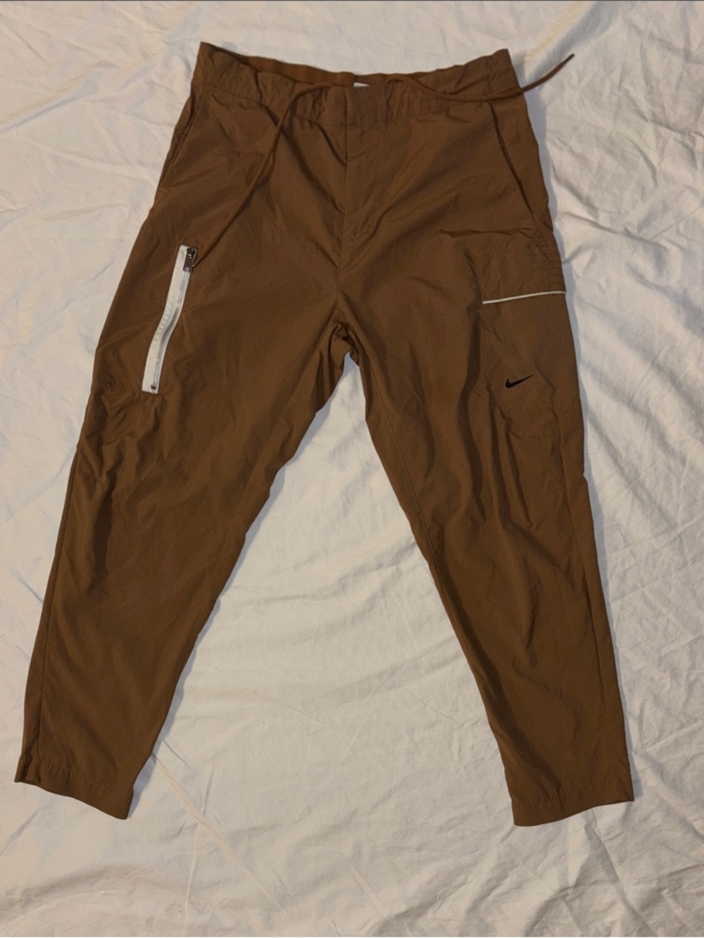 Nike Men's Style Essentials Utility Cargo Pants - Archaeo Brown - Medium